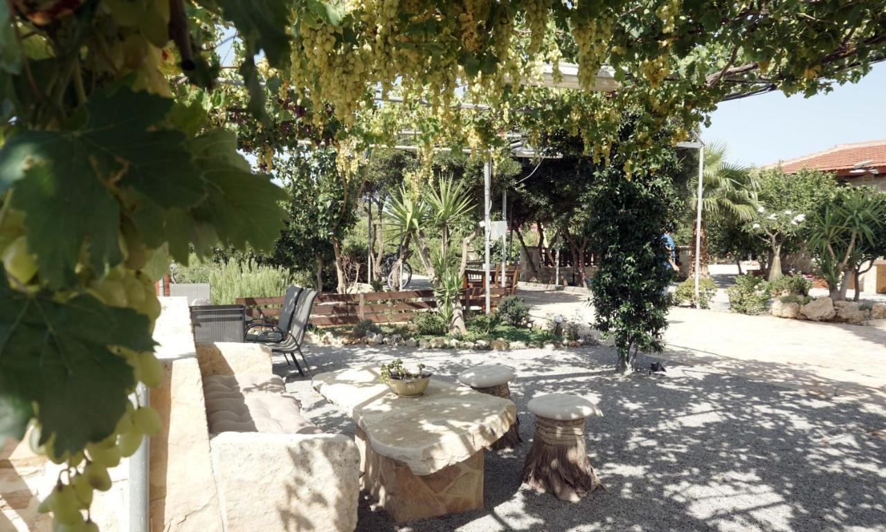 קוקינוס פירגוס Studio Panagiota - Oasis Holiday Houses מראה חיצוני תמונה