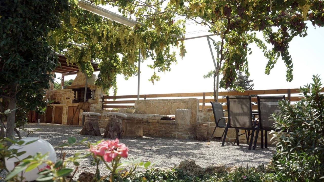 קוקינוס פירגוס Studio Panagiota - Oasis Holiday Houses מראה חיצוני תמונה