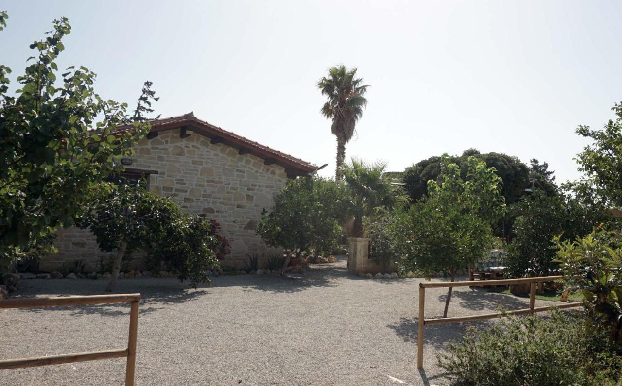 קוקינוס פירגוס Studio Panagiota - Oasis Holiday Houses מראה חיצוני תמונה