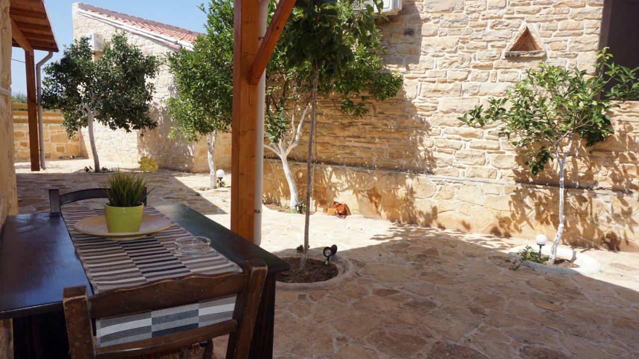 קוקינוס פירגוס Studio Panagiota - Oasis Holiday Houses מראה חיצוני תמונה