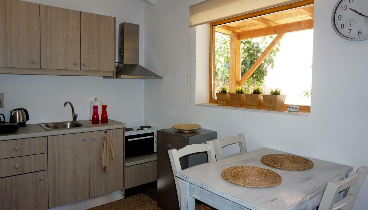 קוקינוס פירגוס Studio Panagiota - Oasis Holiday Houses מראה חיצוני תמונה